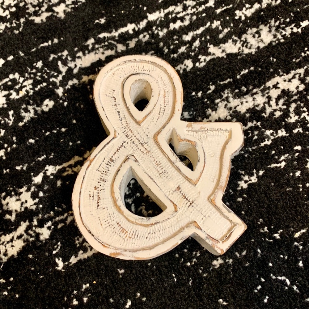 Decorative “&” Sign